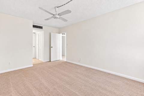 20400 W Country Club Drive 609, Aventura FL - photo 13 of 30