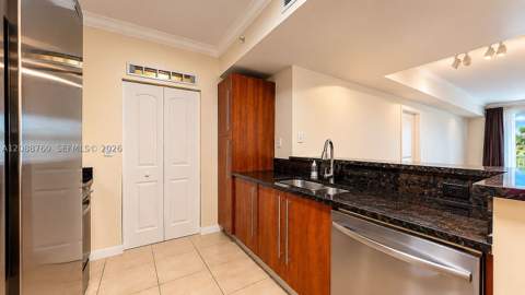 7350 SW 89th St 716S, Miami FL - photo 10 of 63