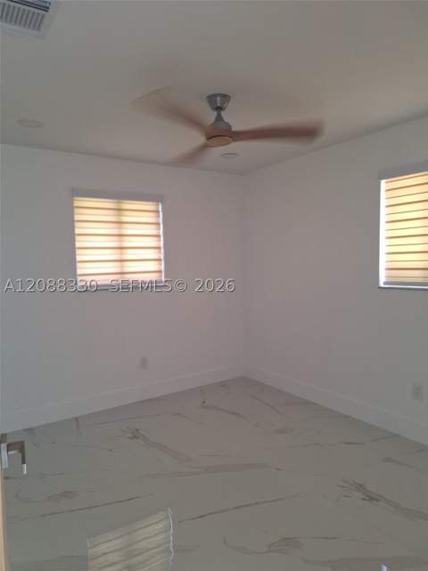 432 NW 15th St, Florida City FL - photo 14 of 31