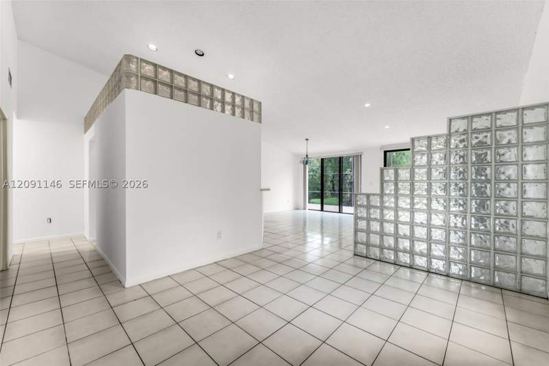 3 bedroom Townhouse at 3807 Alcantara Ave A-77, Costa Del Sol Condo C, Doral — photo 2