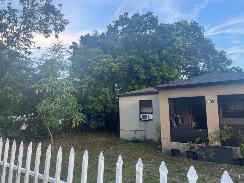 4 bedroom SingleFamilyResidence at 2126 NW 92nd Street, Airline Estates, Miami — photo 1