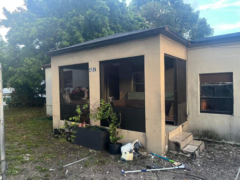 4 bedroom SingleFamilyResidence at 2126 NW 92nd Street, Airline Estates, Miami — photo 3