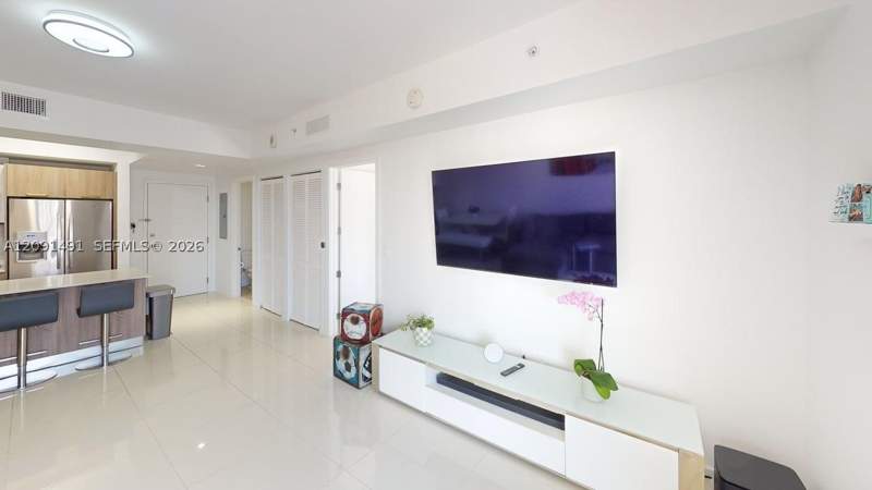 1 bedroom Condominium at 5300 Paseo Blvd 1607, 5252 Paseo Condo, Doral — photo 2
