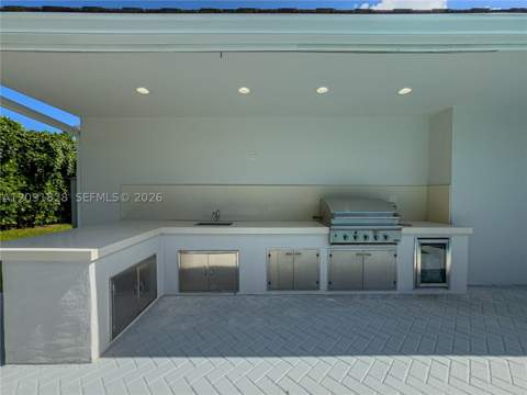20405 NE 22nd Pl, Miami FL - photo 24 of 35