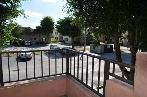 666 NW 114th Ave 203, Sweetwater FL - photo 10 of 12