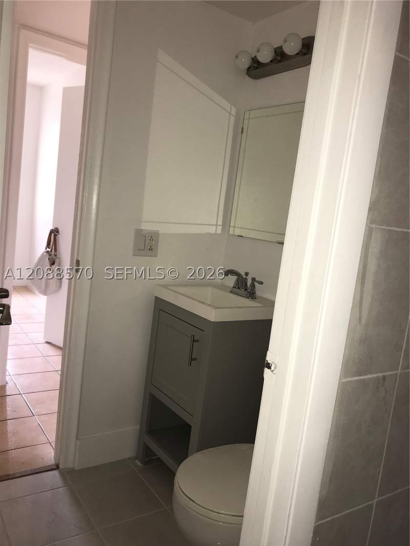 2 bedroom Condominium at 666 NW 114th Ave 203, Soleil Lake Condo, Sweetwater — photo 3