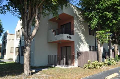 666 NW 114th Ave 203, Sweetwater FL - photo 9 of 12