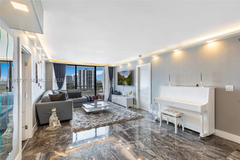 2 bedroom Condominium at 20355 NE 34th Ct 1422, Delvista Towers Condo, Aventura — photo 2