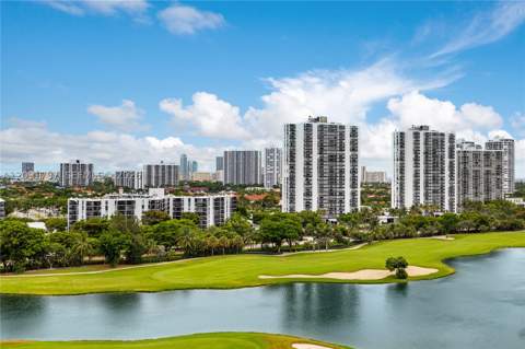 20355 NE 34th Ct 1422, Aventura FL - photo 23 of 45