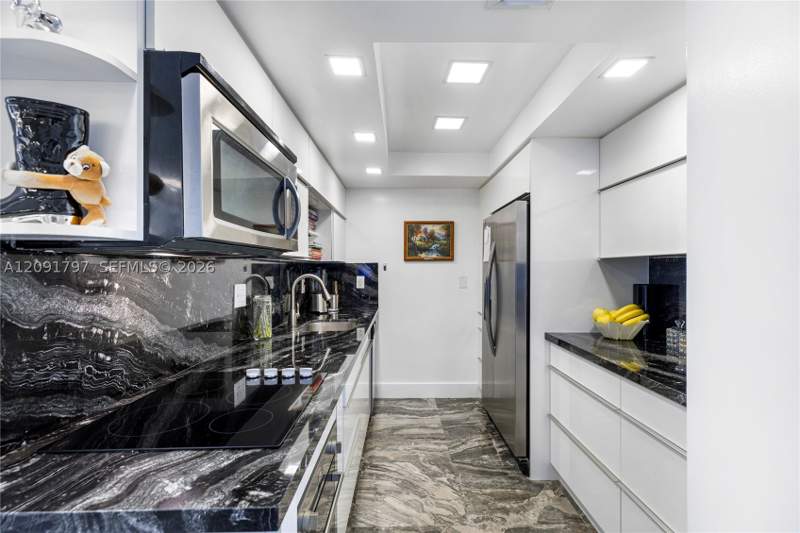 2 bedroom Condominium at 20355 NE 34th Ct 1422, Delvista Towers Condo, Aventura — photo 4