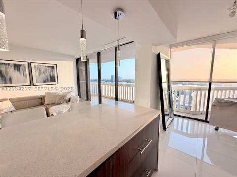 1000 W Island Blvd 1911, Aventura FL - photo 16 of 67