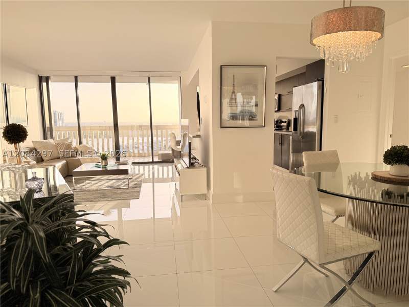 2 bedroom Condominium at 1000 W Island Blvd 1911, 1000 Isl Blvd Williams Is, Aventura — photo 5