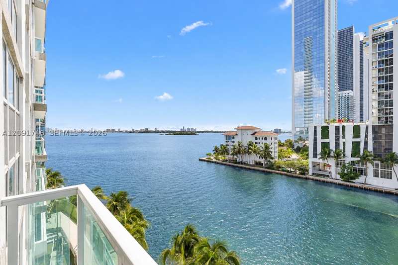 1 bedroom Condominium at 500 NE 29th St 804, Moon Bay Of Miami Condo, Miami — photo 1