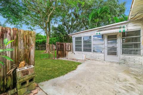 340 NW 128th St, North Miami FL - photo 23 of 26