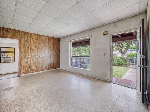 340 NW 128th St, North Miami FL - photo 9 of 26