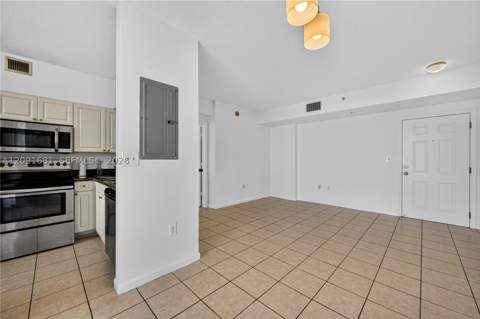 1 Glen Royal Pkwy 903, Miami FL - photo 11 of 50
