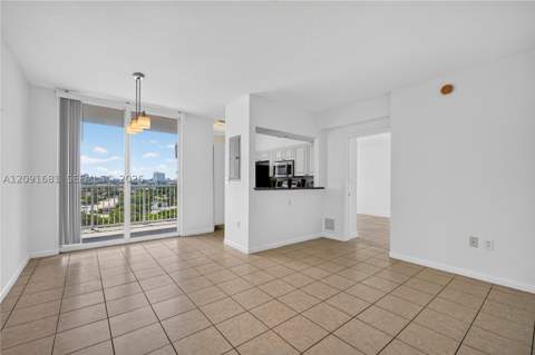 1 Glen Royal Pkwy 903, Miami FL - photo 17 of 50
