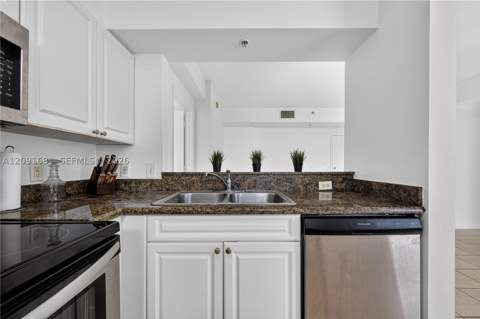 1 Glen Royal Pkwy 903, Miami FL - photo 6 of 50