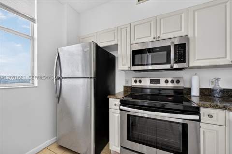 1 Glen Royal Pkwy 903, Miami FL - photo 7 of 50