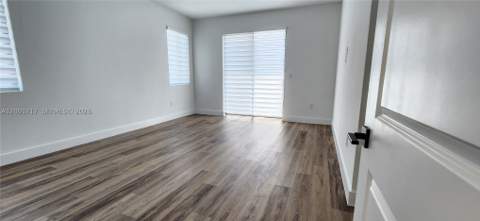 15720 SW 136th Way, Miami FL - photo 15 of 18