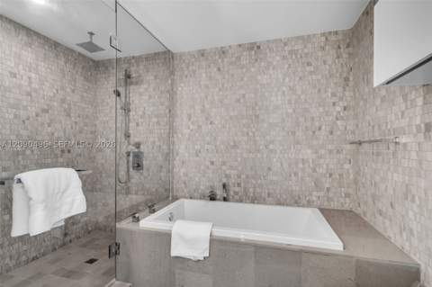 88 SW 7th St 1901, Miami FL - photo 24 of 43