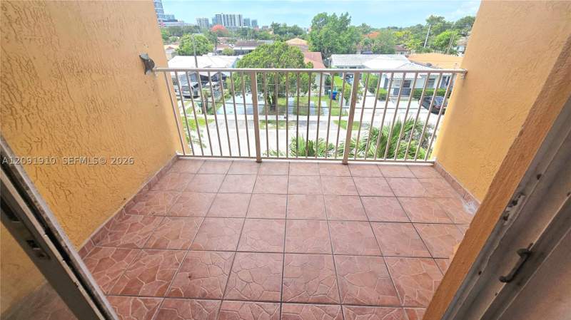 2 bedroom Condominium at 2441 SW 31st Ave 207, City View By The Grove Co, Miami — photo 5
