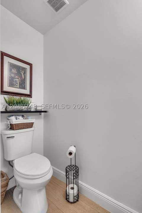 5380 NW 113th Pl, Doral FL - photo 14 of 42