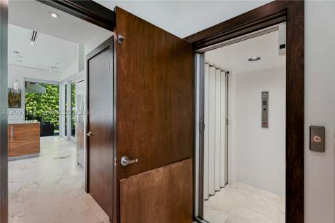 548 Fernwood Rd 548, Key Biscayne FL - photo 10 of 50