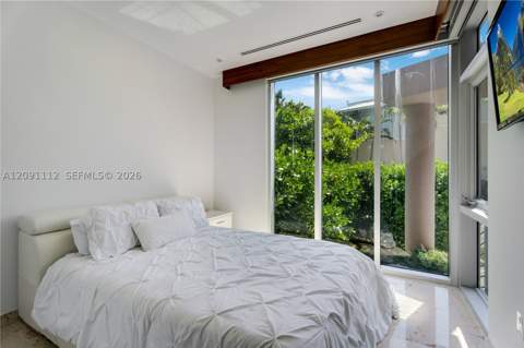 548 Fernwood Rd 548, Key Biscayne FL - photo 7 of 50
