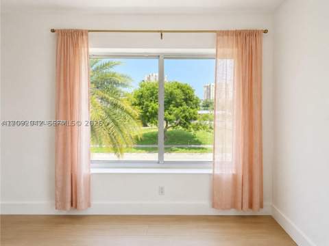 1631 NE 114th St 307, Miami FL - photo 10 of 40