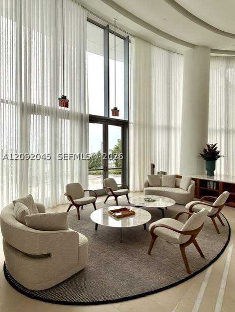 175 SE 25Th Rd 2803, Miami FL - photo 12 of 36