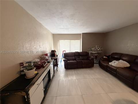 3814 NW 213th St, Miami Gardens FL - photo 7 of 15