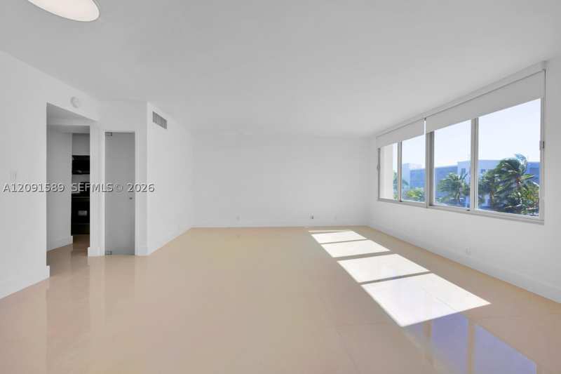 0 bedroom Condominium at 1000 West Ave 301, Mirador 1000 Condo, Miami Beach — photo 1
