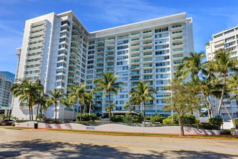 1000 West Ave 301, Miami Beach FL - photo 15 of 18