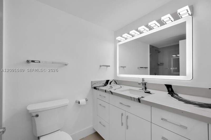 0 bedroom Condominium at 1000 West Ave 301, Mirador 1000 Condo, Miami Beach — photo 5