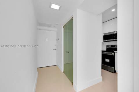 1000 West Ave 301, Miami Beach FL - photo 9 of 18