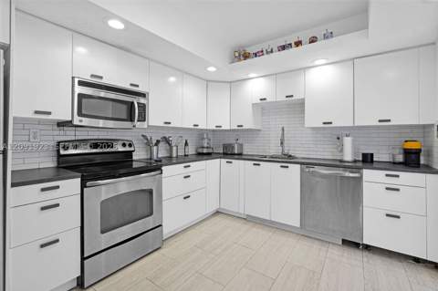 2100 Sans Souci Blvd C404, North Miami FL - photo 21 of 76