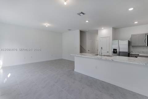 934 SE 19th St, Homestead FL - photo 13 of 33