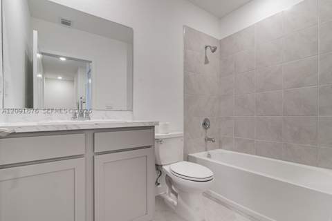 934 SE 19th St, Homestead FL - photo 23 of 33