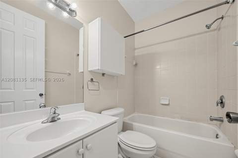 627 NE 35th Ave, Homestead FL - photo 16 of 23