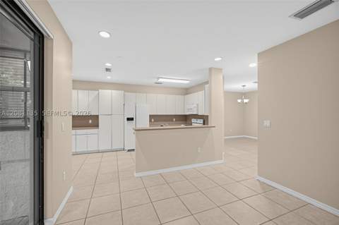 627 NE 35th Ave, Homestead FL - photo 9 of 23
