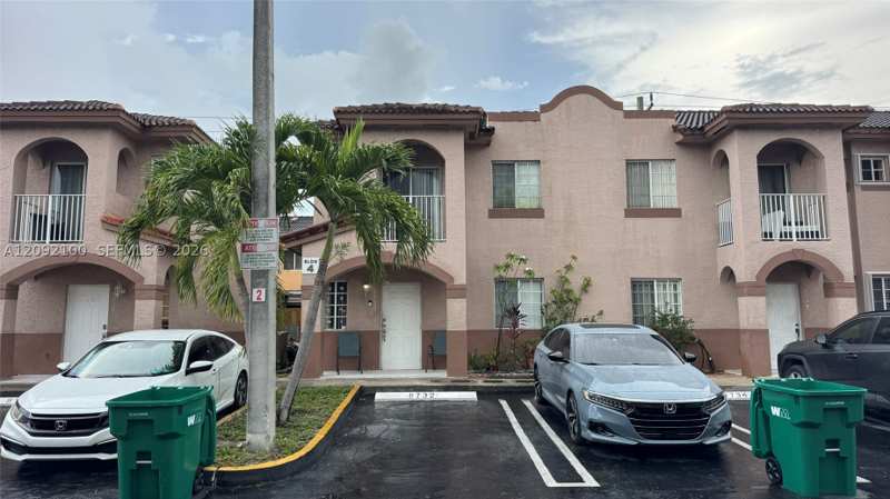 3 bedroom Townhouse at 8732 NW 107th Ter 8732, Gardengate II Condo, Hialeah Gardens — photo 1