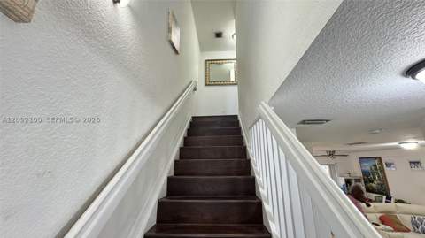 8732 NW 107th Ter 8732, Hialeah Gardens FL - photo 6 of 21