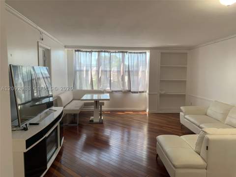 3702 NE 171st St 6, North Miami Beach FL - photo 10 of 29