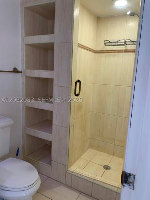3702 NE 171st St 6, North Miami Beach FL - photo 21 of 29