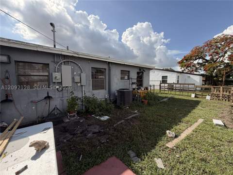 16140 NW 28th Ct, Miami Gardens FL - photo 21 of 23