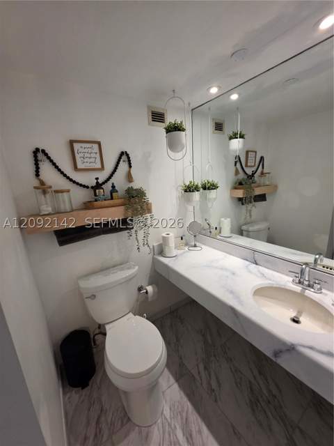 6770 Indian Creek Dr Tsr, Miami Beach FL - photo 11 of 19
