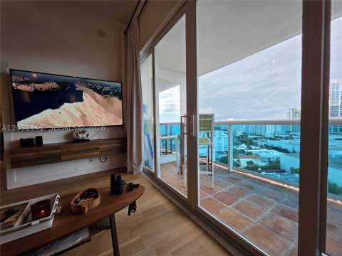 6770 Indian Creek Dr Tsr, Miami Beach FL - photo 18 of 19