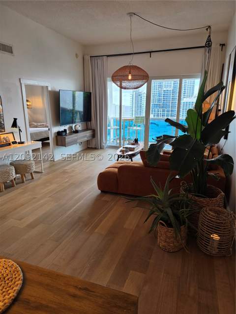 6770 Indian Creek Dr Tsr, Miami Beach FL - photo 6 of 19