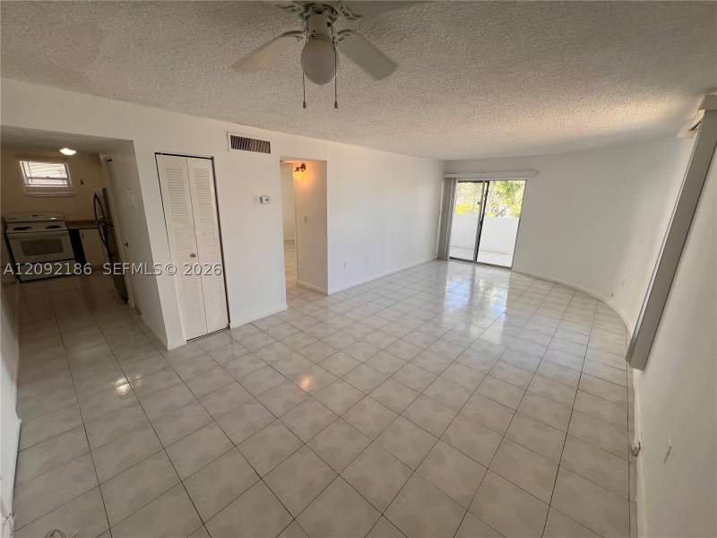 1 bedroom Condominium at 2000 Biarritz Dr 407, Normandy Place Condo, Miami Beach — photo 5